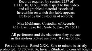 rachell romeo and couple fist finger in steamy mff webcam show?