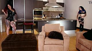 jenevieve hexx vinyl vixon swap monster cock cum