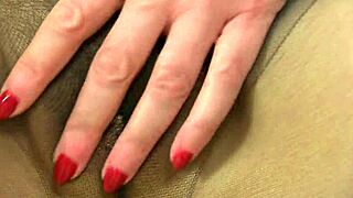 German milf kristine rips hole in pantyhose for cougar fun