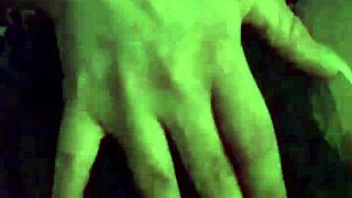 Hey, which tongue makes my milf pussy drip hardest? 🇫🇷🇮🇹👅