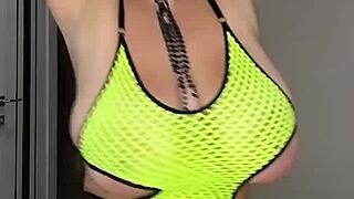 wanna fuck my huge natural tits milf shakes em wet on bed?