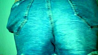 Arab milf pounded hard with massive cumshot