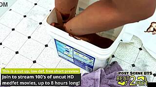 hey raven rogue wanna foot around backstage with your tattooed barefoot soles puddin