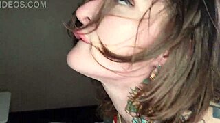 elle twerks wildly on two BIG BLACK dicks 🍑💦