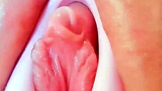 Pussy spa fun with toys and wet close-ups 😍