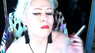 adorable webcam milf screams orgasm shaved pussy toys blonde solo delight