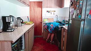 Hot Kitchen Fuck With Curvy Latina Milf Creampie