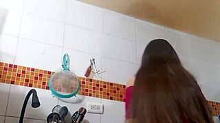 Colombian latina aunt's cameltoe masturbation fantasy explodes