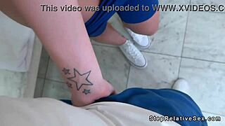 fucking hot stepsis in gym changing room 💦🍆