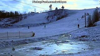 Sexy Snowboard Babe's Wild Real Facial Pickup
