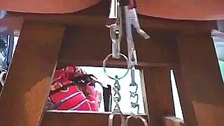 watch big pink pussy lips stretch with heavy weights