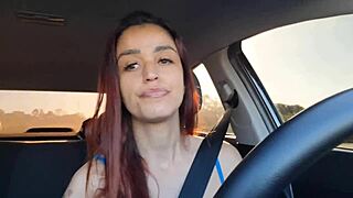safada spots pervert stroking, joins backseat fuck fun
