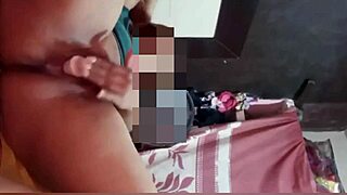 Explode in homemade masturbation squirting frenzy now!