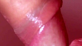 japanese babe takes close-up facial cumshot