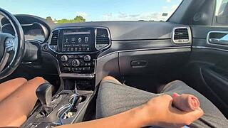 Girlfriend's Sloppy Car Handjob Explodes Cum