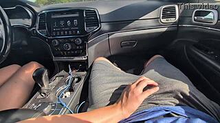 Girlfriend's Sloppy Car Handjob Explodes Cum