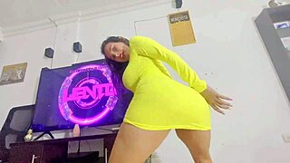 mi novio, abre mi culo anal en la sala while licking my asian ass