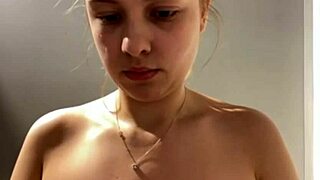 gym quickie: extreme outdoor pussy fingering orgasm