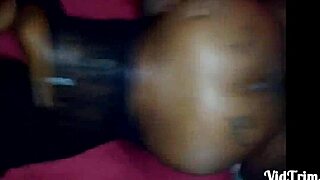 Big Black Cock Pounds Ebony Wife's Pussy in Homemade Creampie!