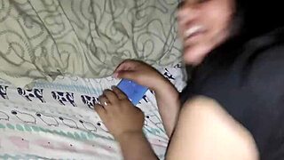 descubro ela no tinder e ela me chupa pra calar boca