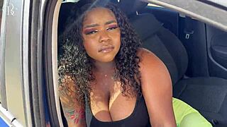Big ass ebony slut poked through shorts hole carside?