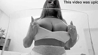 hardcore milf susi gulps massive piss bowl sz2756