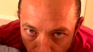 Brad Newman shares dripping wet pussy eating tutorial secrets