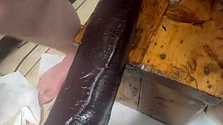 Huge Hankey's toys stretch ass with triple anal fun