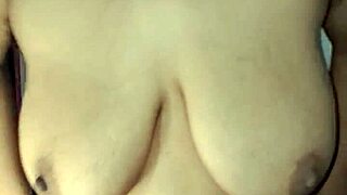 ohhh sooo hot massive boobs indian milf jiggling wildly homemade style 😍🍈💦🔥 wet juicy babe moaning loud