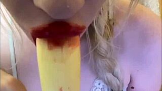 hey elza kom, your sexy lingerie dance makes me throb?