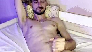 muscular brazilian bodybuilder pumps huge solo cumshot!