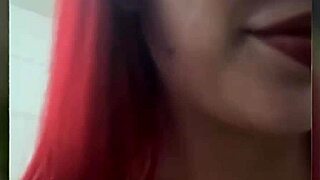 Putinha Gives Ass In Public Bathroom Video Call