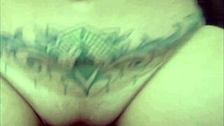 she begged me ditch condom cum in pussy