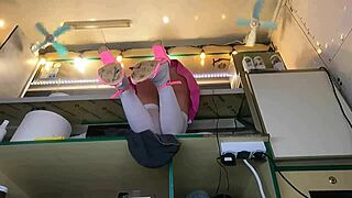 Super hot 18yo babe strips panty-free for cash sex