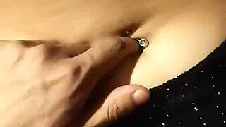 i finger her sexy latina belly to a massive orgasmic explosion close up