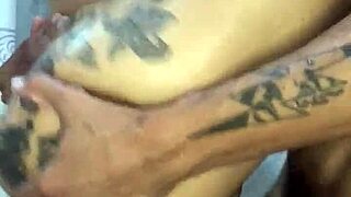 BIG ASS BRUNETTE BATHROOM FUCK ENDS IN FACIAL CREAMPIE!