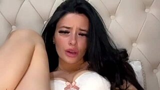 want to see horny american exchange student solo masturbate squirting?