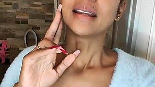 woman squirts during anal double penetration