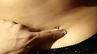 i finger her sexy latina belly to a massive orgasmic explosion close up
