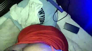 beautiful latina amateur arrives home casually