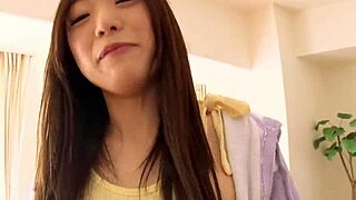 Hot Japanese women heat up the continent