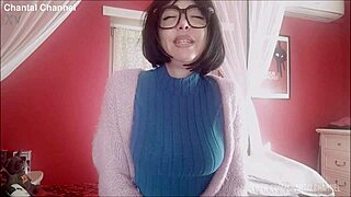 chantal squirts hard with her brand new sex toy