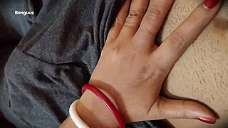 Mature Woman Gives First-Time Handjob Controlling Massive Cumshot Closeup