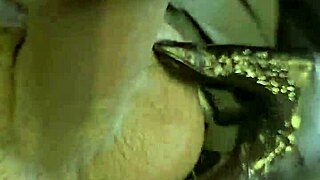 tattooist, wanna empty my big balls while you ink me up?