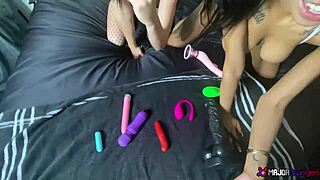 Horny Ava Valentina Selina Moon Devour Rome's Cock