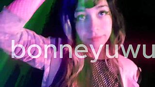Watch Bonneyuwu twerk her tight Argentinian ass!