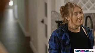 Petite Asian Lulu Chu Scissoring Kissing Babysitter Electra Rayne