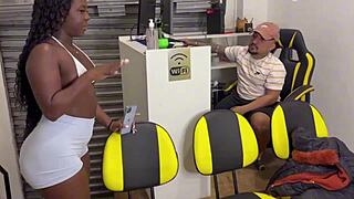 brazilian babe fucks trainer hard in gym 🏋️‍♀️💦 juicy shaved pussy orgasms wildly homemade