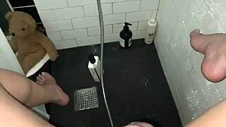 Arab escort perfect body showers tight pussy masturbation