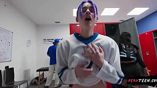 sneaky locker room fuck with petite cutie goes wild 😈